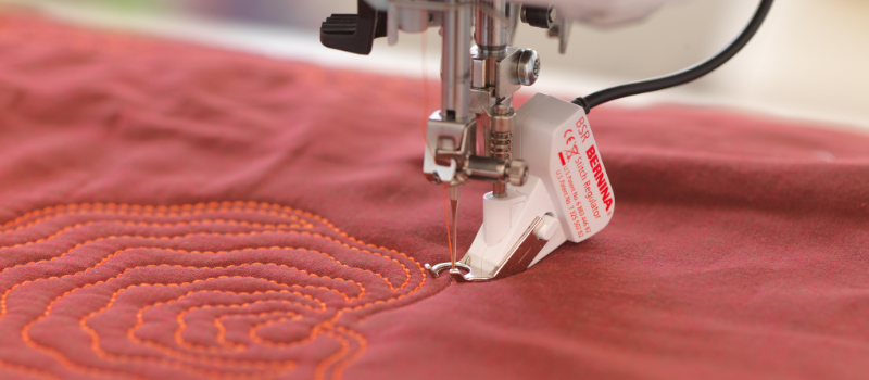 B 535 - The Perfect Machine For Passionate Sewists! - BERNINA